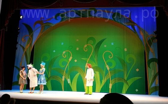 Пример оформления театральных декораций от Арт Паула